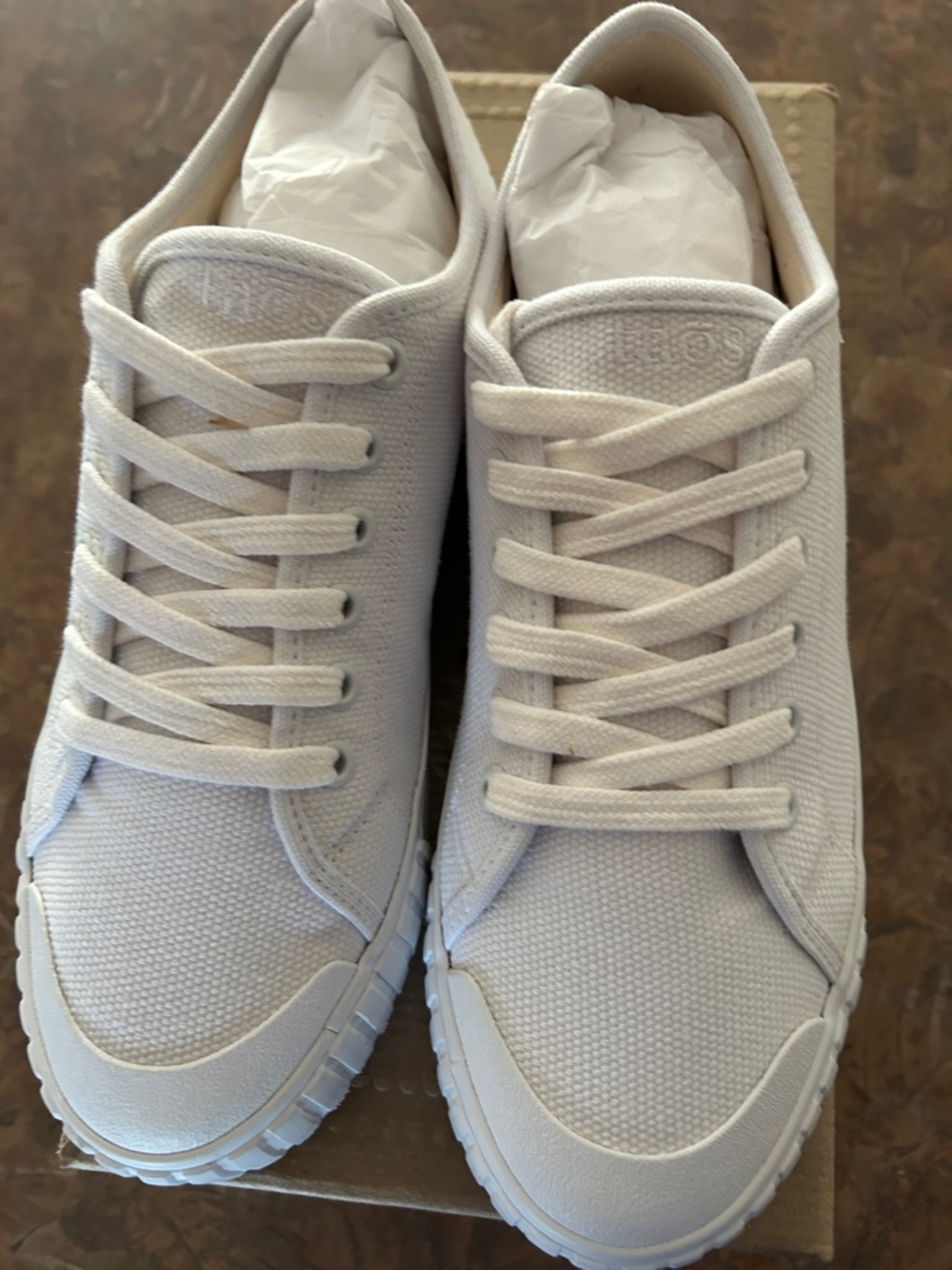 Taos Canvas Sneakers - Picture 4 of 10